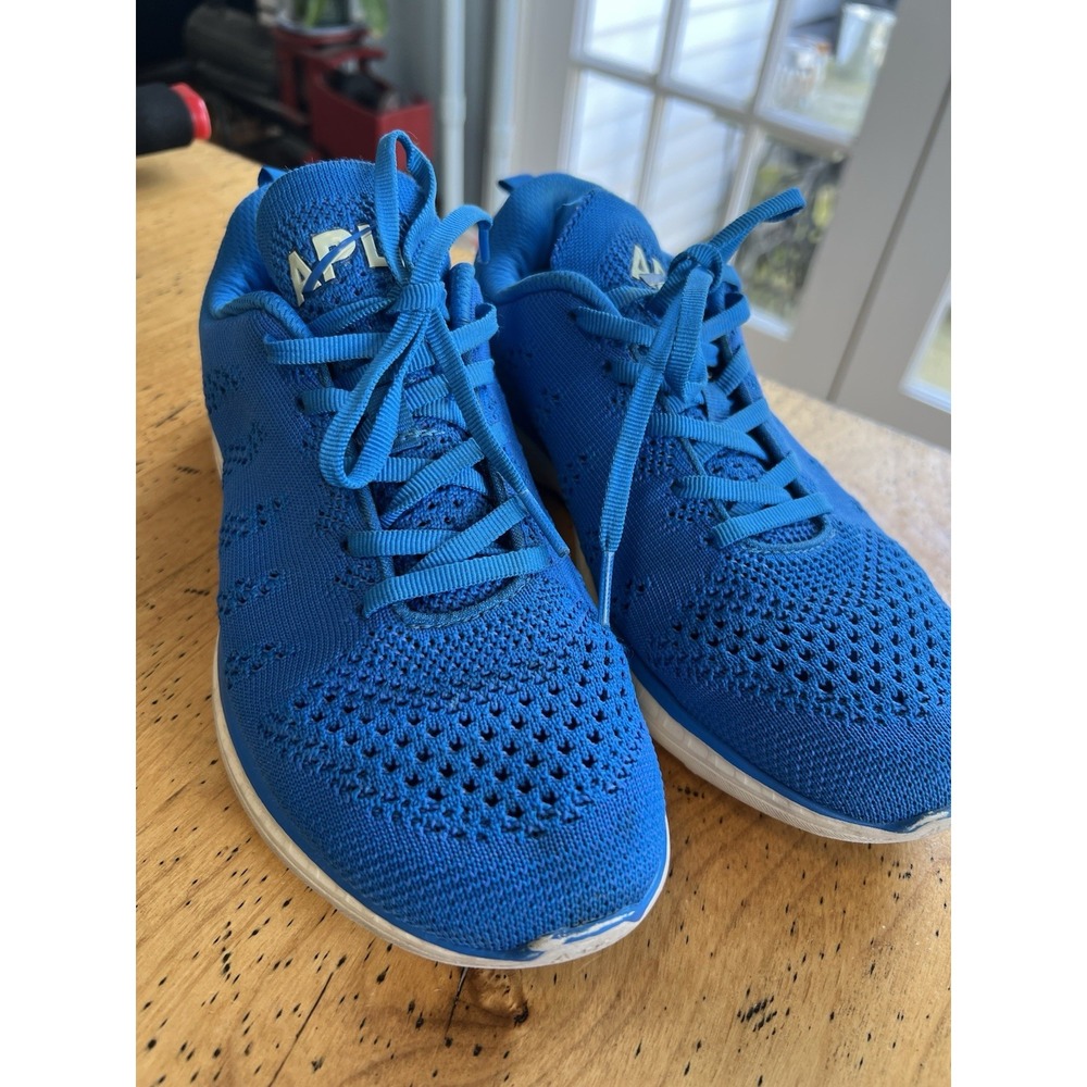 APL Womens Techloom Pro‎ Lace Up Low Top Running Sneakers Bright Blue Size 8.5